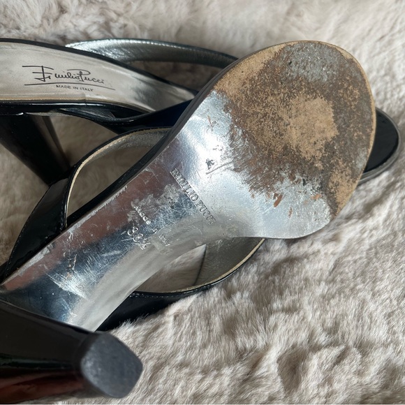 Emilio Pucci Patent Leather Thong Heels - Picture 3 of 11